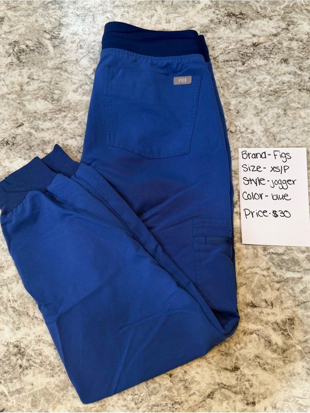 FIGS Women’s Jogger Pants in Blue